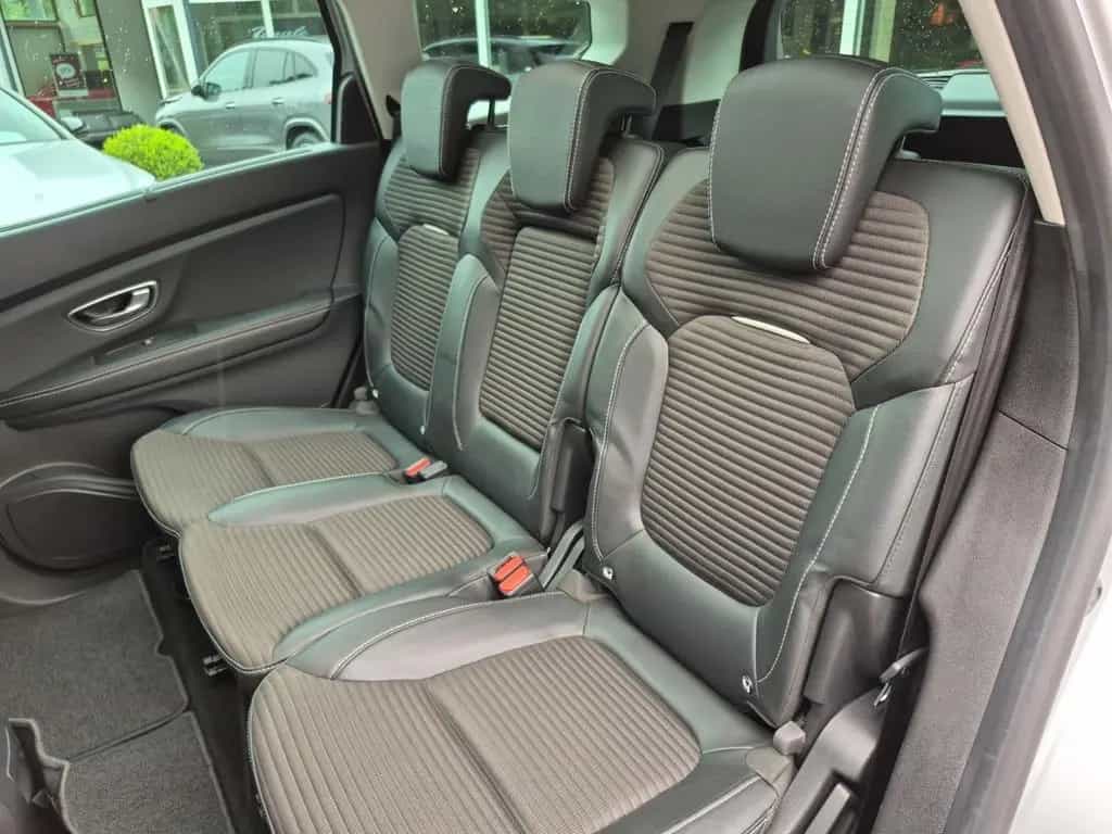 Renault Grand Scenic Pano 7 Sitzer 06/2018-photo-24