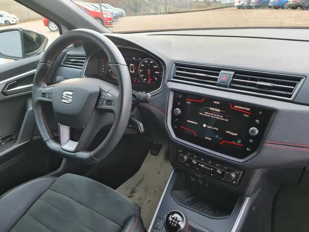 Seat Arona FR/1.Hand/SCHECKHEFTGEPFLEGT 10/2019-photo-15