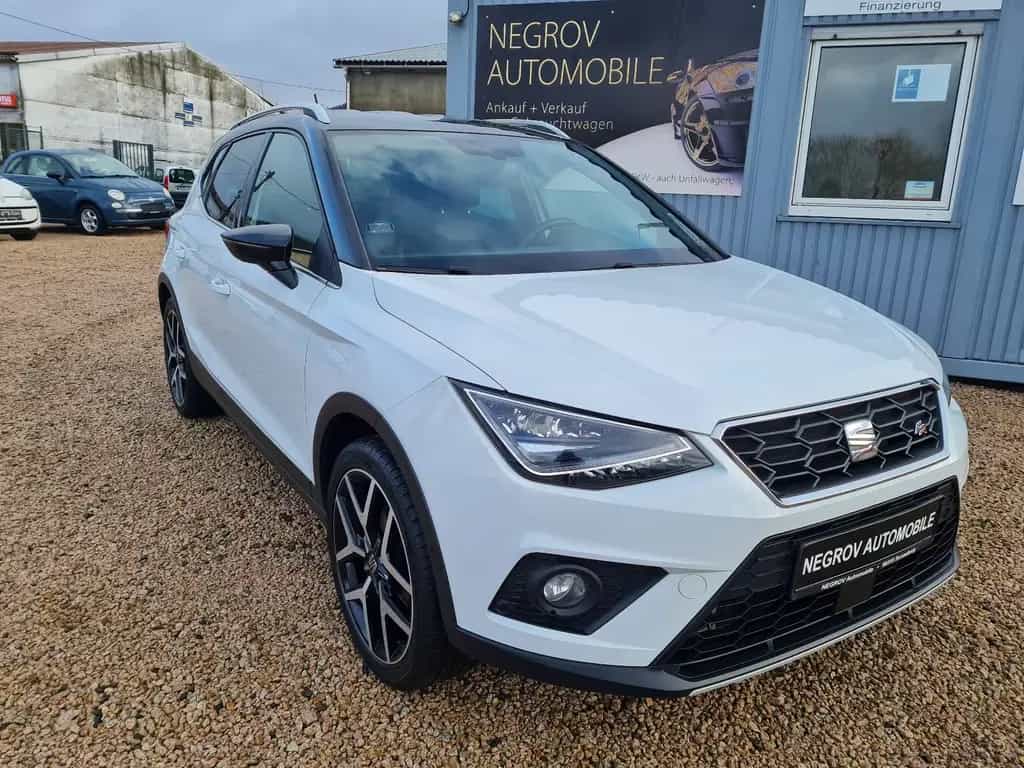 Seat Arona FR/1.Hand/SCHECKHEFTGEPFLEGT 10/2019-photo-2