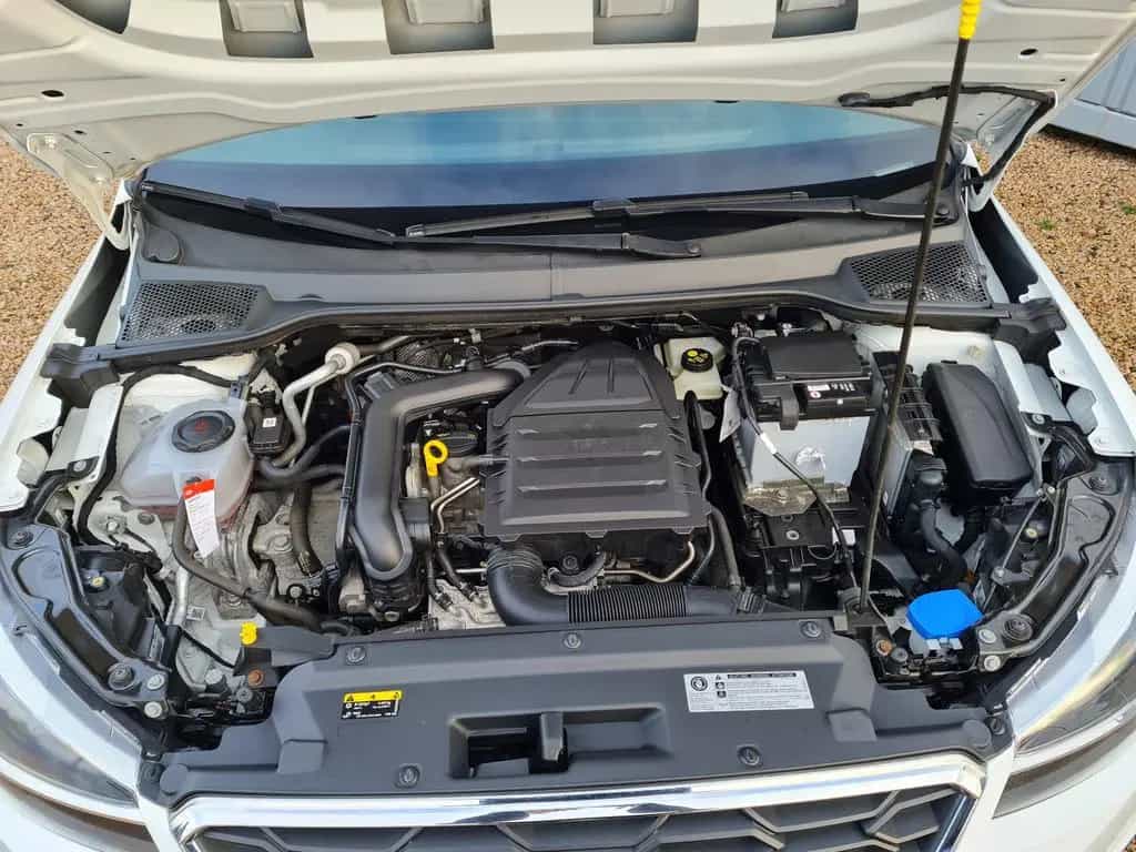Seat Arona FR/1.Hand/SCHECKHEFTGEPFLEGT 10/2019-photo-32