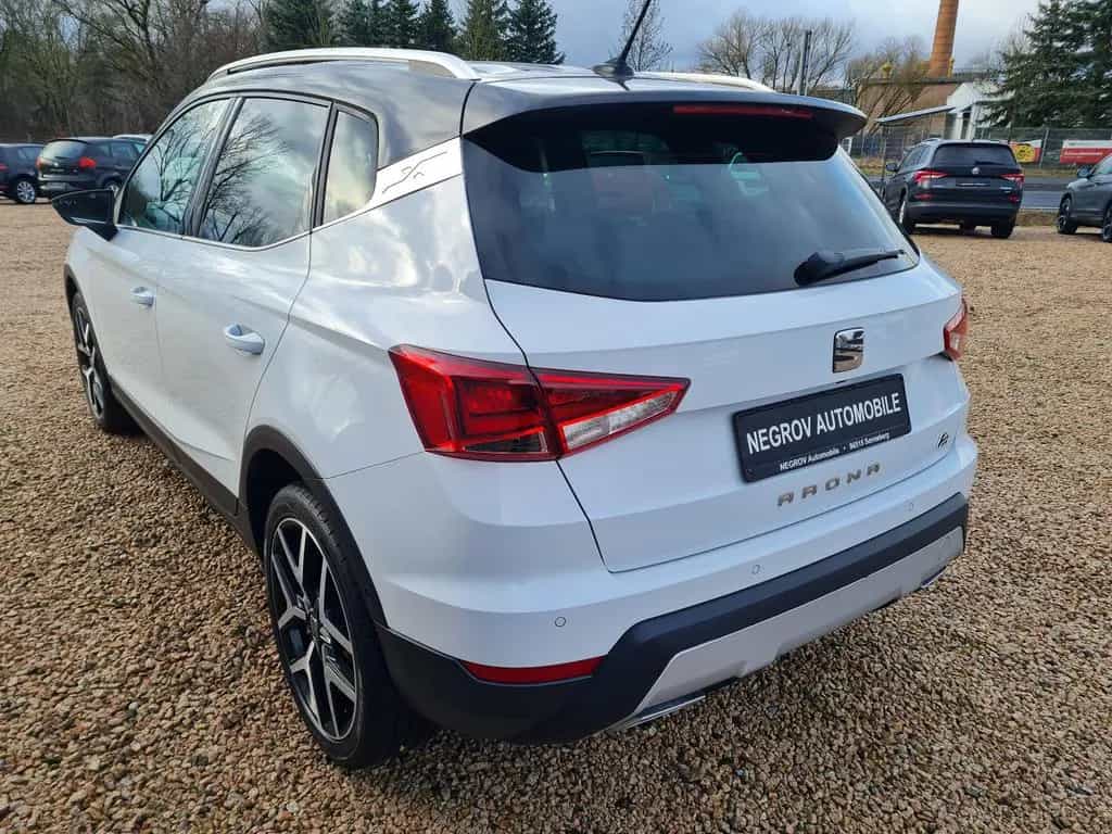 Seat Arona FR/1.Hand/SCHECKHEFTGEPFLEGT 10/2019-photo-7