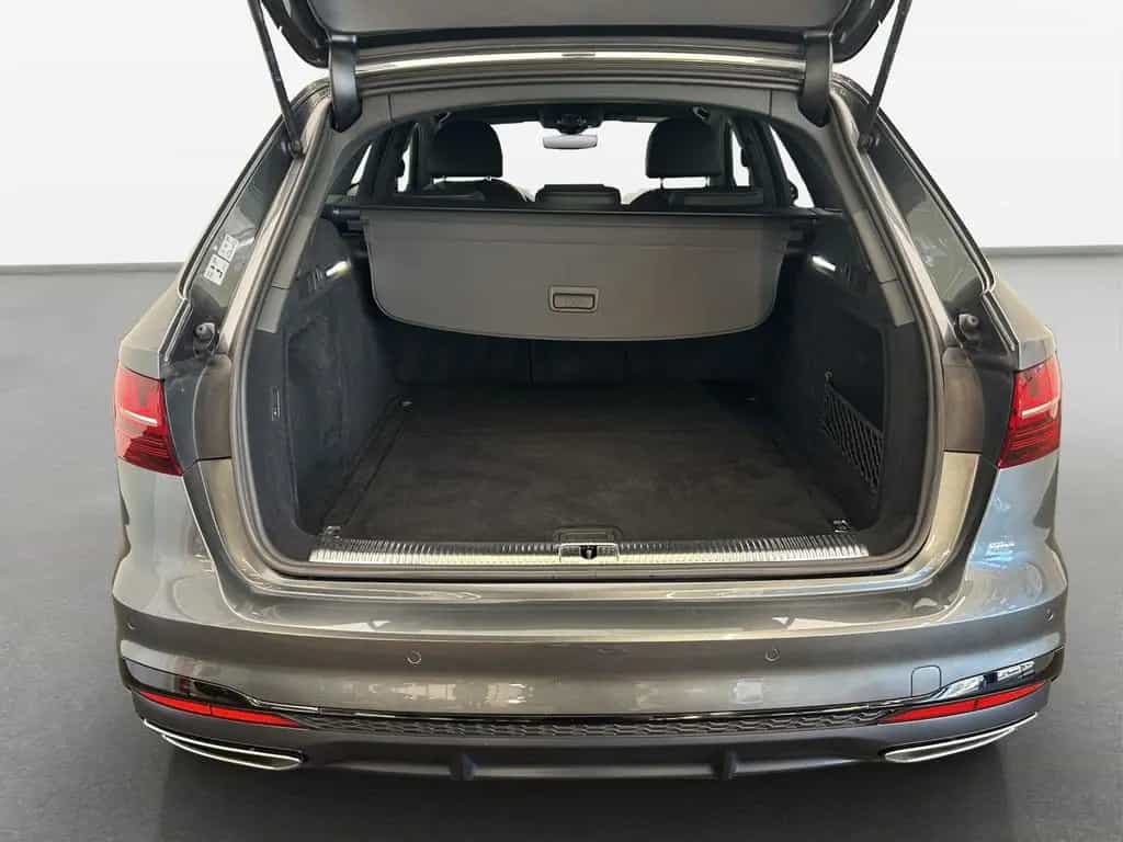 Audi A4 Avant 45 TFSI qu S line edition one S tro*Mat 04/2020-photo-10