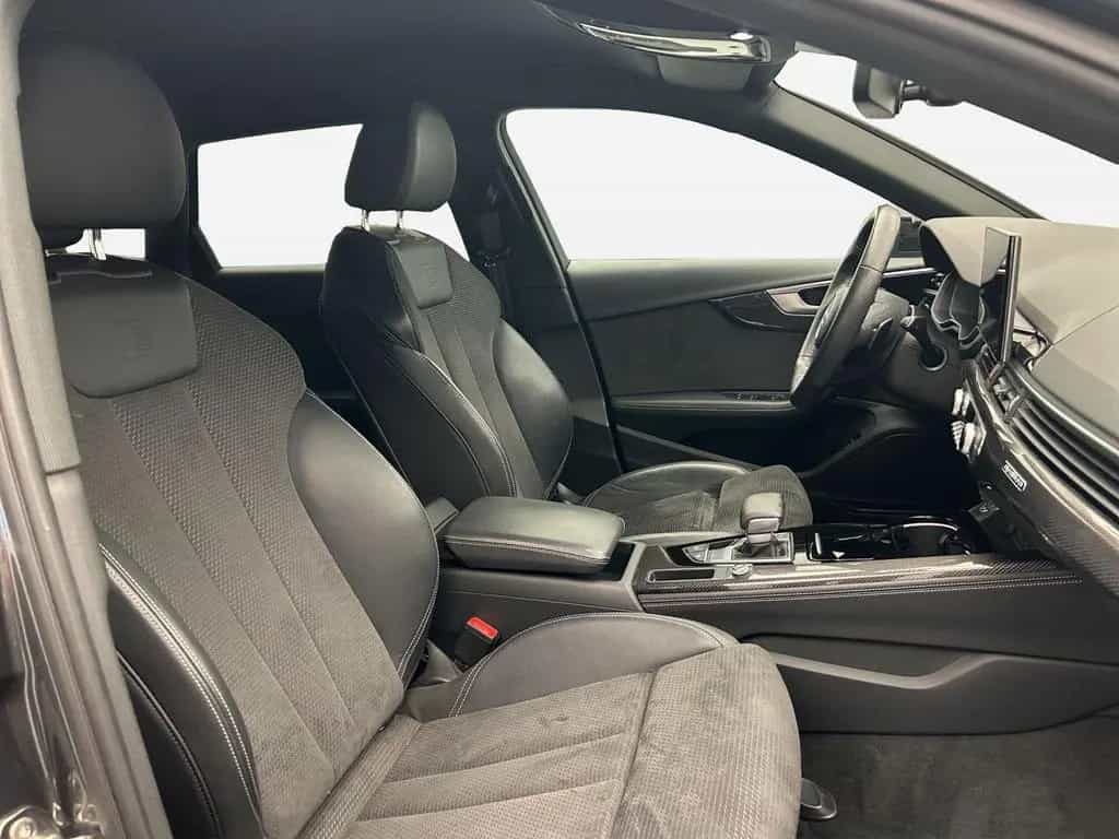 Audi A4 Avant 45 TFSI qu S line edition one S tro*Mat 04/2020-photo-3