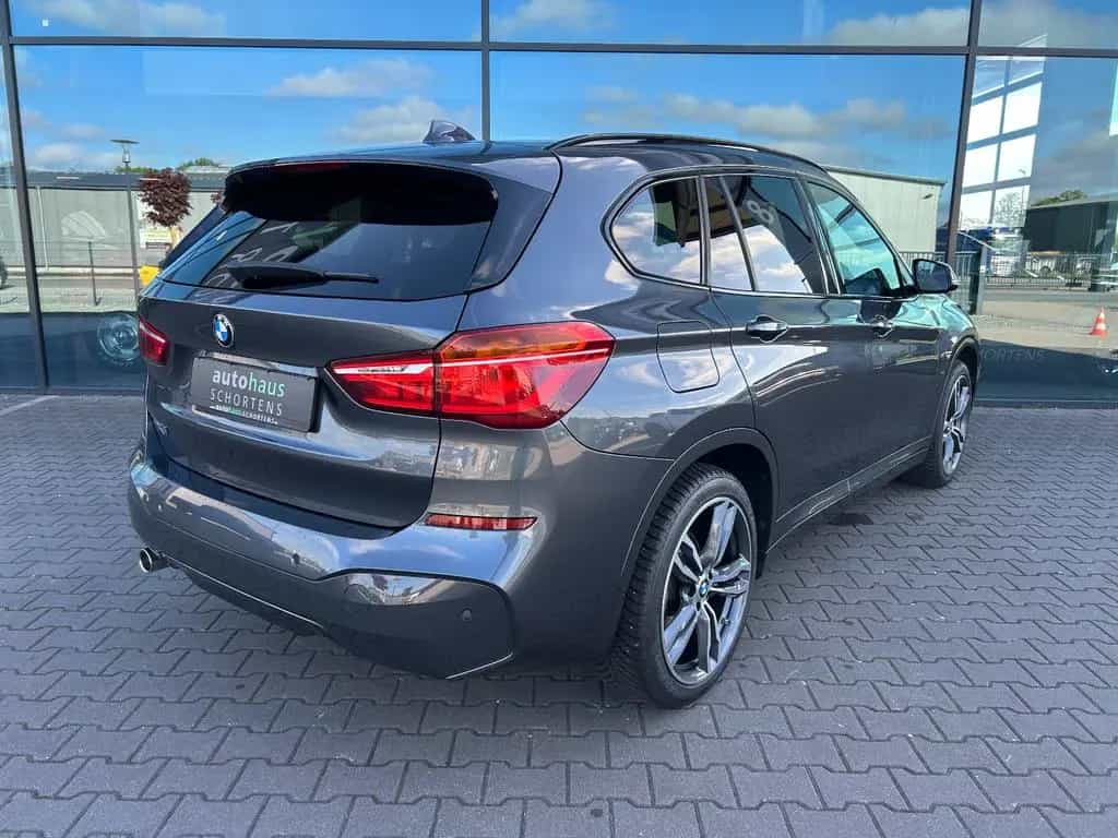 BMW X1 sDrive18i M Sport Harman-Kardon Navi LED HuD 06/2019-photo-1