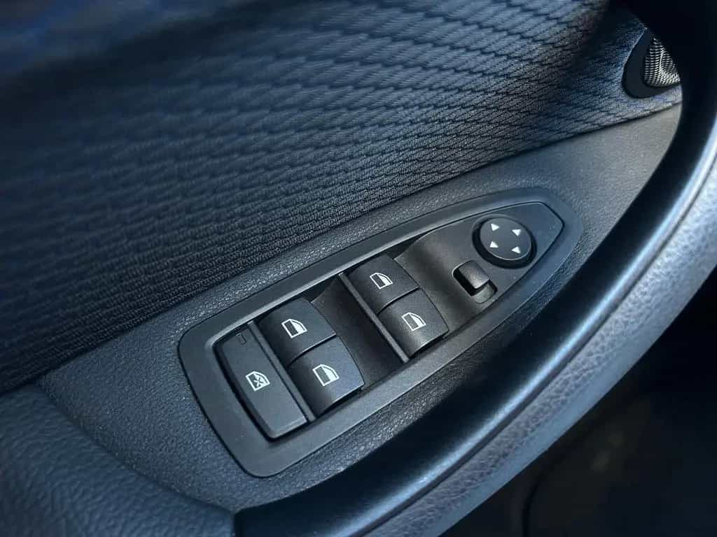 BMW X1 sDrive18i M Sport Harman-Kardon Navi LED HuD 06/2019-photo-25
