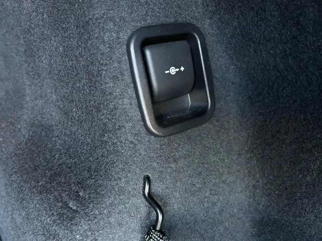 BMW X1 sDrive18i M Sport Harman-Kardon Navi LED HuD 06/2019-photo-28