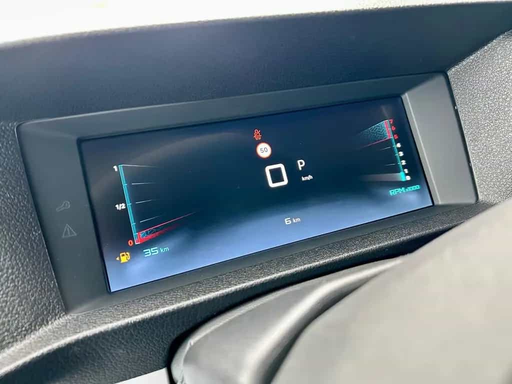 Citroën SpaceTourer 2.0HDI Plus XL 180 EAT8*ACC*LED*AHK* 10/2025-photo-16
