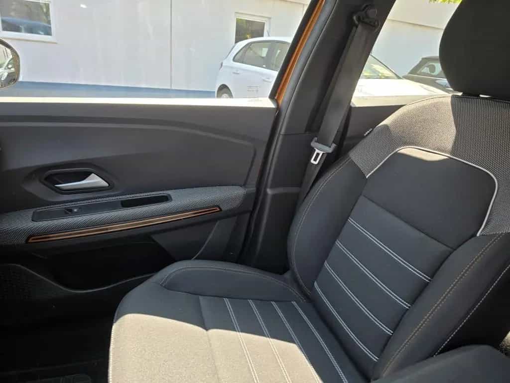 Dacia Sandero III Stepway Expression+ 03/2023-photo-6