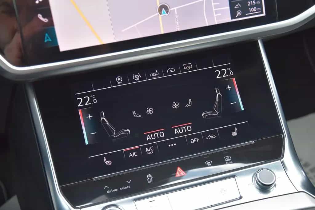 Audi A6 Avant 45 TFSI quattro S-Line *Virt. Cockpit* 08/2019-photo-22
