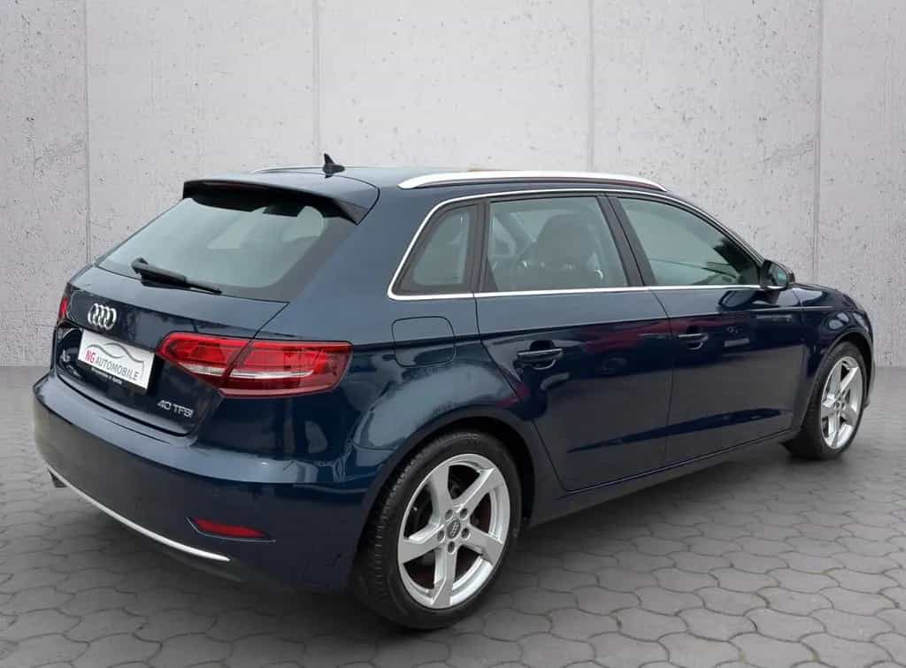 Audi A3 Sportback 40 TFSI quattro sport *Leder*Navig* 06/2019-photo-3
