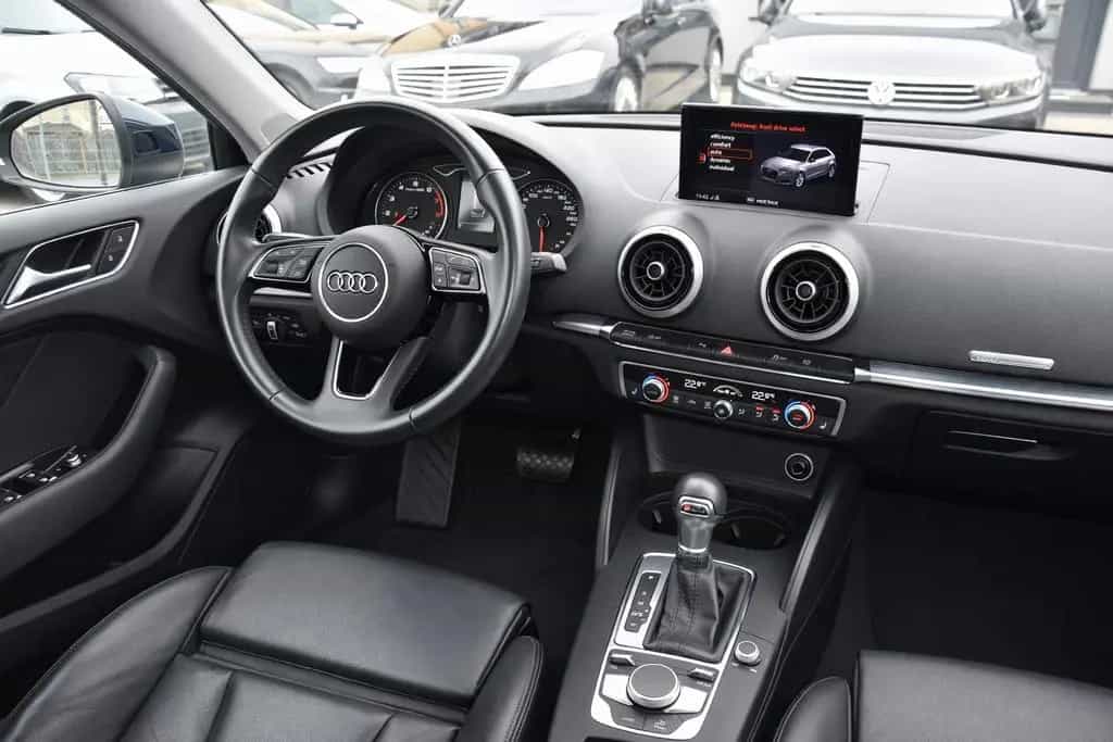 Audi A3 Sportback 40 TFSI quattro sport *Leder*Navig* 06/2019-photo-9