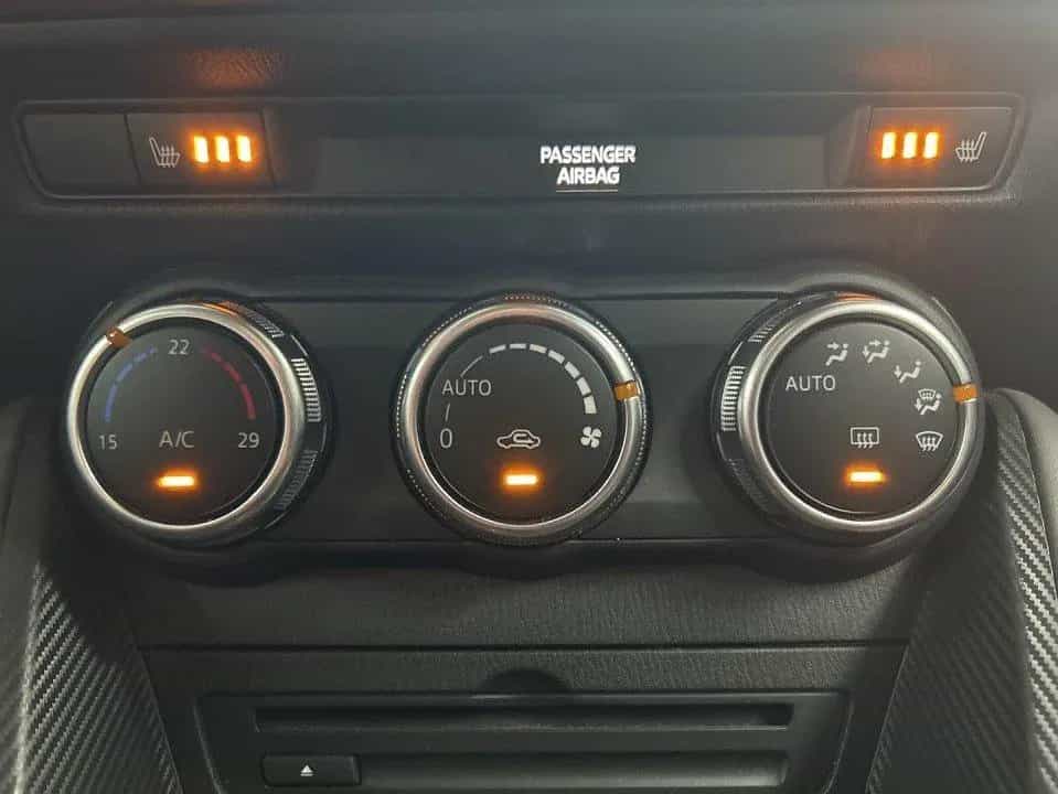 Mazda CX-3 "Kizoku Intense" "NAVI" 11/2017-photo-19