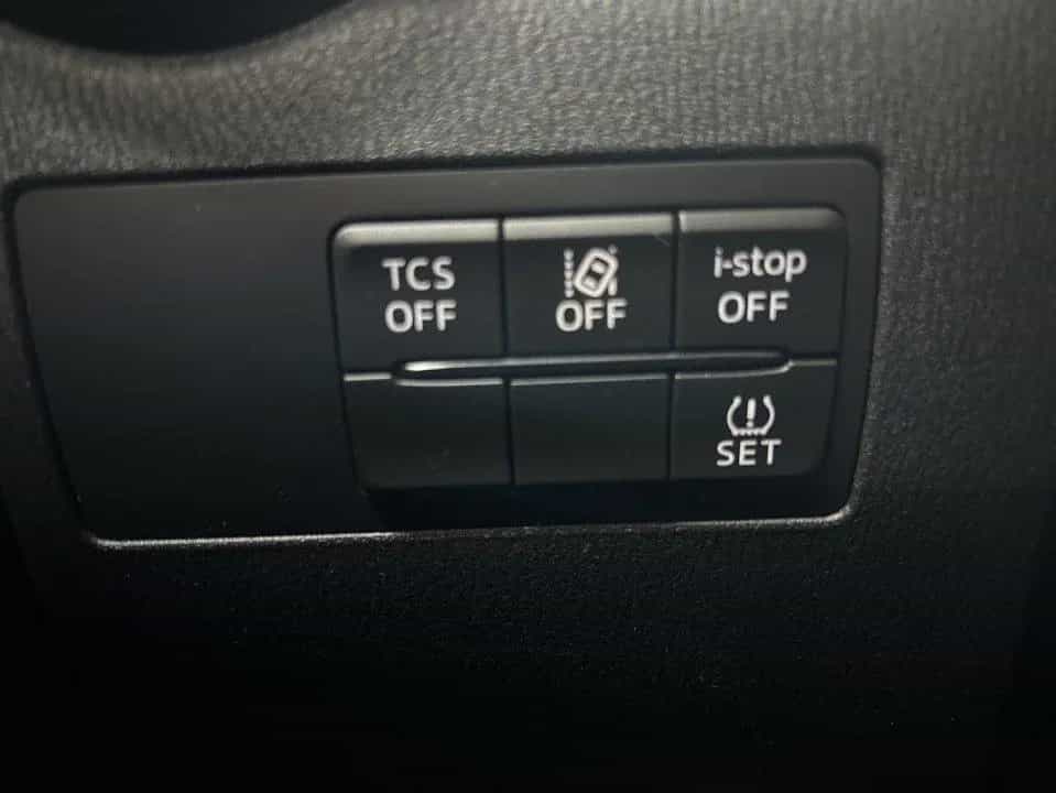Mazda CX-3 "Kizoku Intense" "NAVI" 11/2017-photo-26