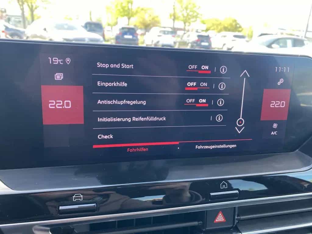 Citroën C4 PureTech 130 *Automatik* SHINE *Park-Paket* 01/2021-photo-21