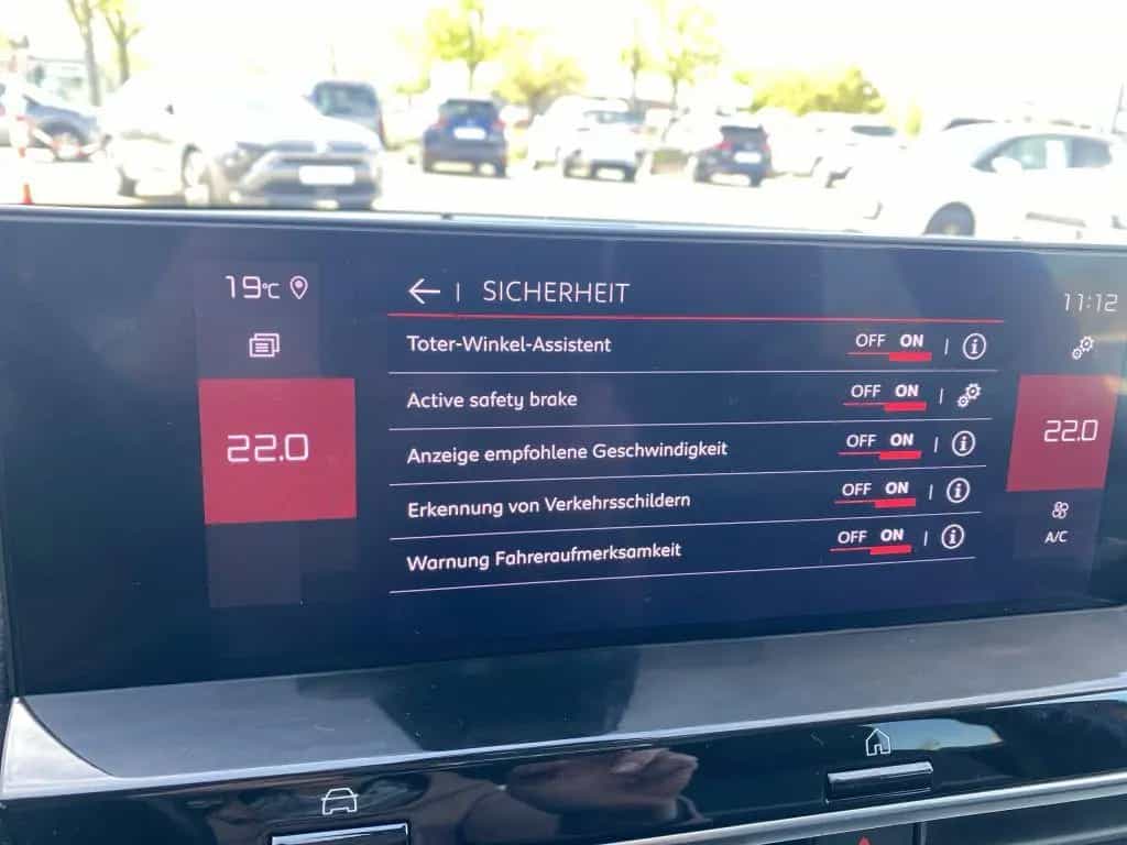 Citroën C4 PureTech 130 *Automatik* SHINE *Park-Paket* 01/2021-photo-23
