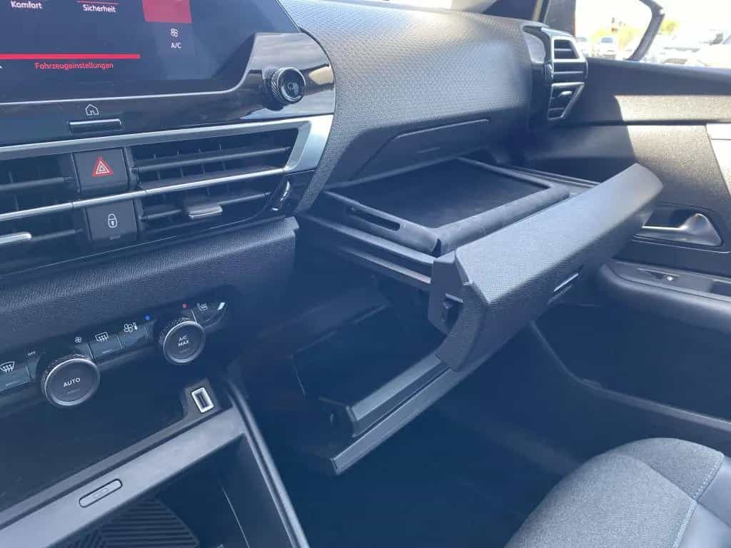 Citroën C4 PureTech 130 *Automatik* SHINE *Park-Paket* 01/2021-photo-25