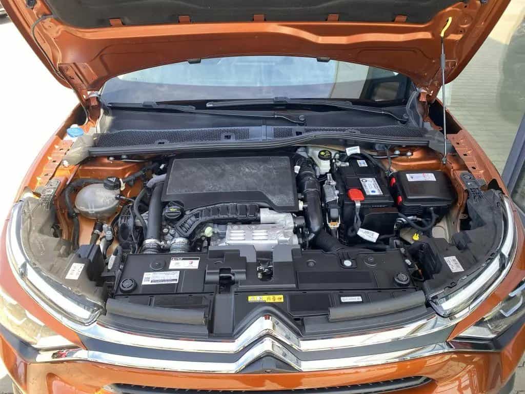 Citroën C4 PureTech 130 *Automatik* SHINE *Park-Paket* 01/2021-photo-27