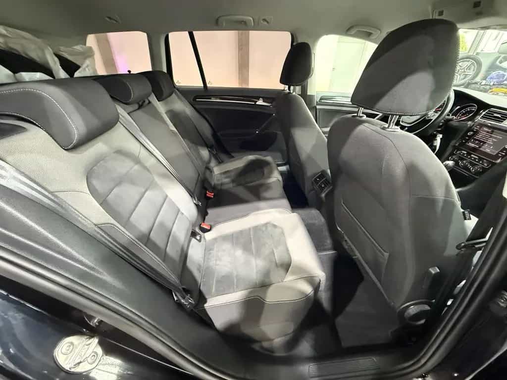 Volkswagen Golf VII Variant Highline*LED*8Fach*AHK*Ergo* 04/2017-photo-18