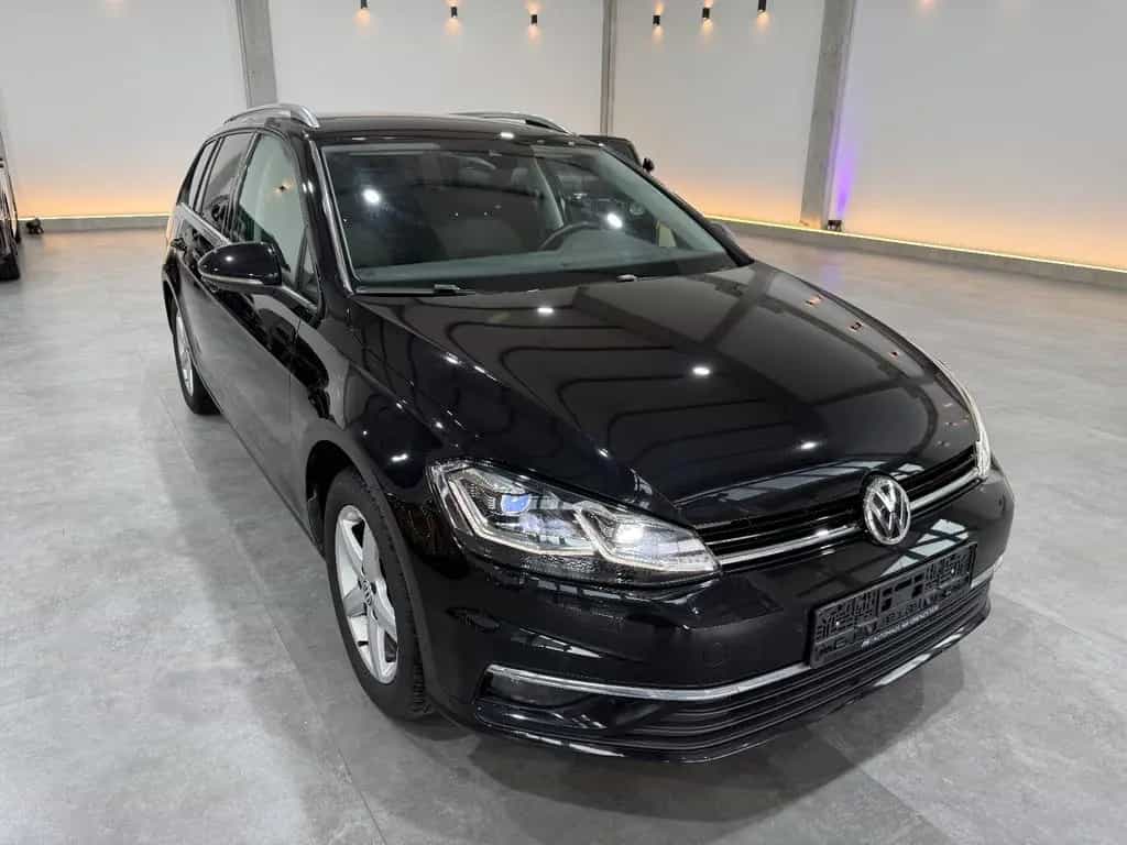 Volkswagen Golf VII Variant Highline*LED*8Fach*AHK*Ergo* 04/2017-photo-2