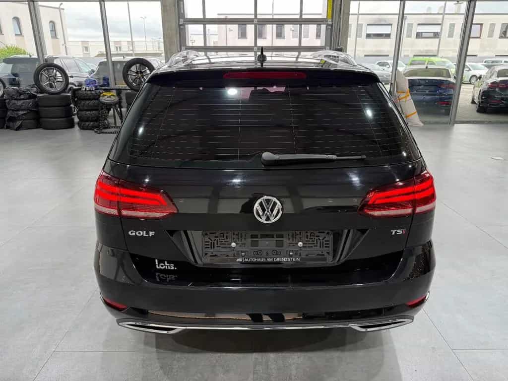 Volkswagen Golf VII Variant Highline*LED*8Fach*AHK*Ergo* 04/2017-photo-7