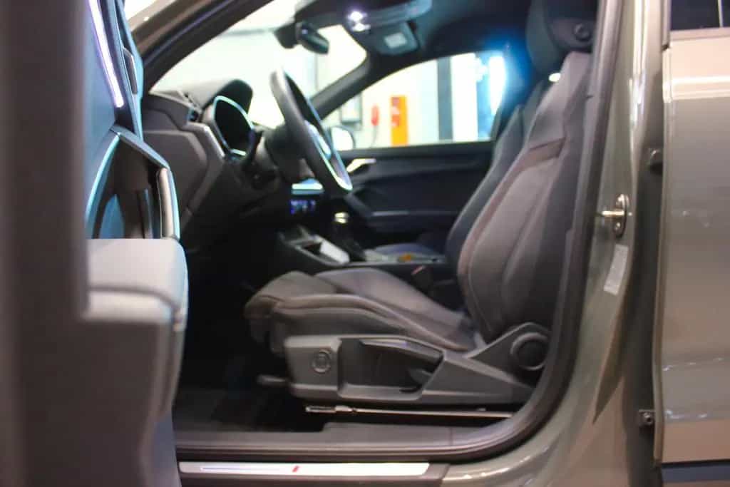 Audi Q3 40 TFSI Qua. S-Tro.~2x S-LINE+UNFALLFREI+DEUT 06/2019-photo-12