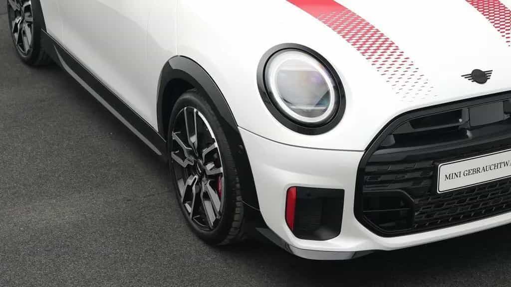 MINI John Cooper Works Cabrio 04/2025-photo-19