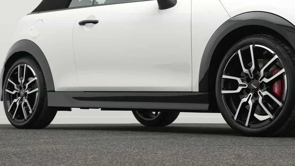 MINI John Cooper Works Cabrio 04/2025-photo-20