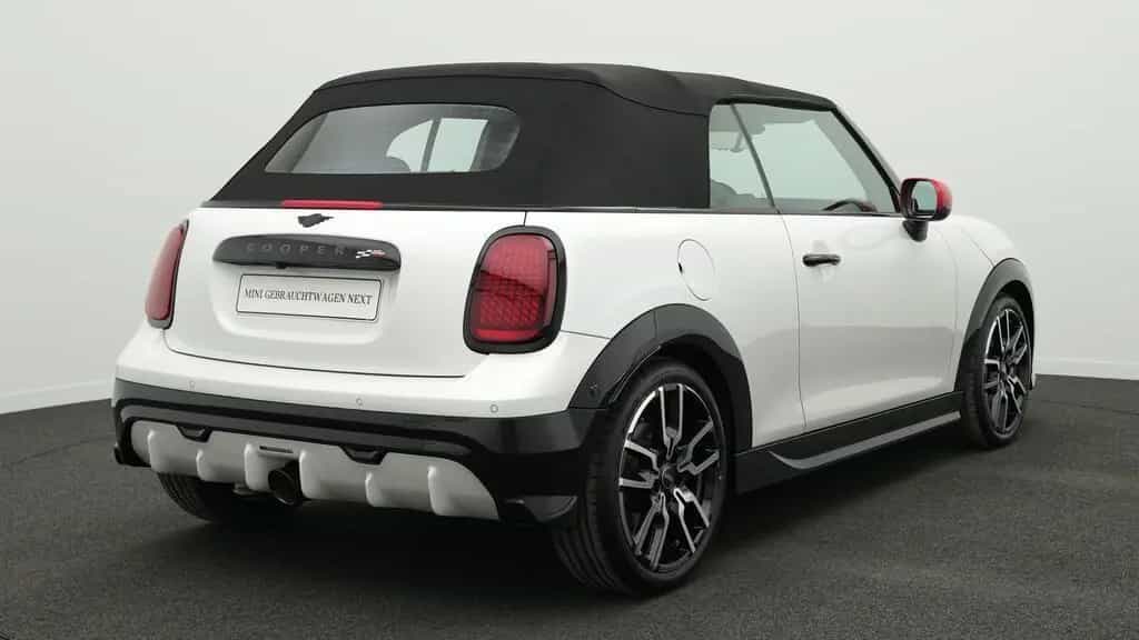 MINI John Cooper Works Cabrio 04/2025-photo-7