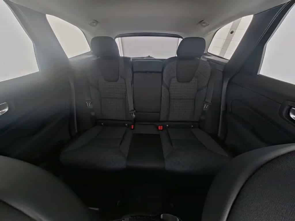 Volvo XC60 B5 B Core AWD Soundsystem LED ACC Apple 09/2025-photo-6