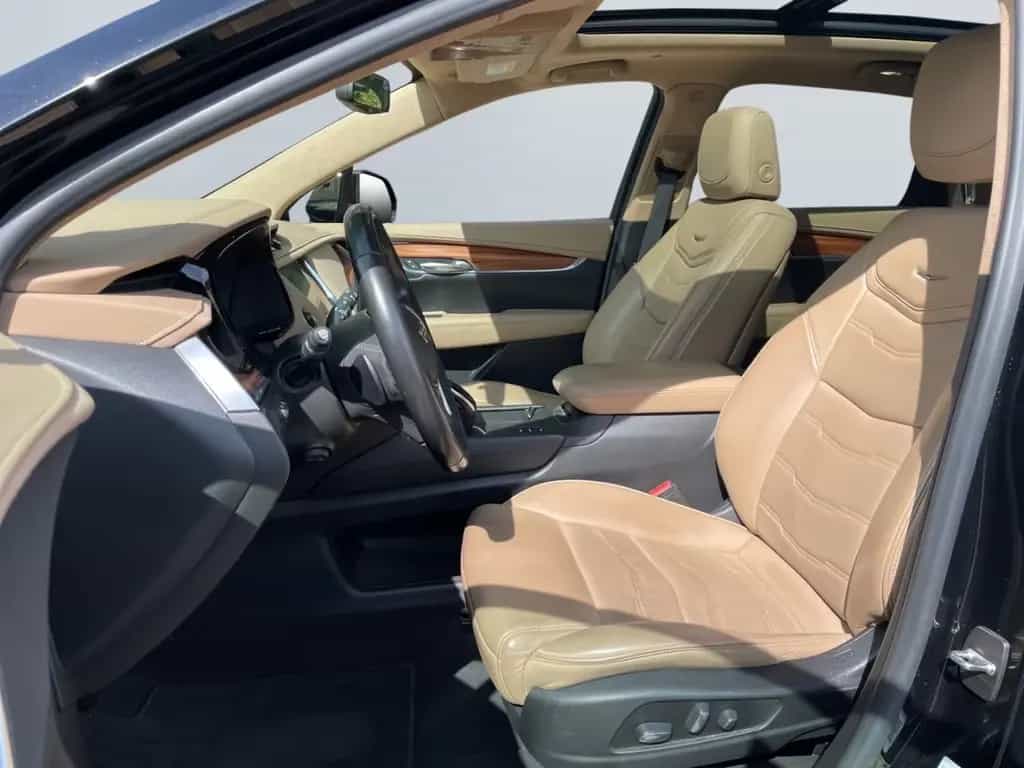 Cadillac XT5 3.6 V6 Platinum AWD *LED*HUD*Pano*Leder*360° 01/2019-photo-32