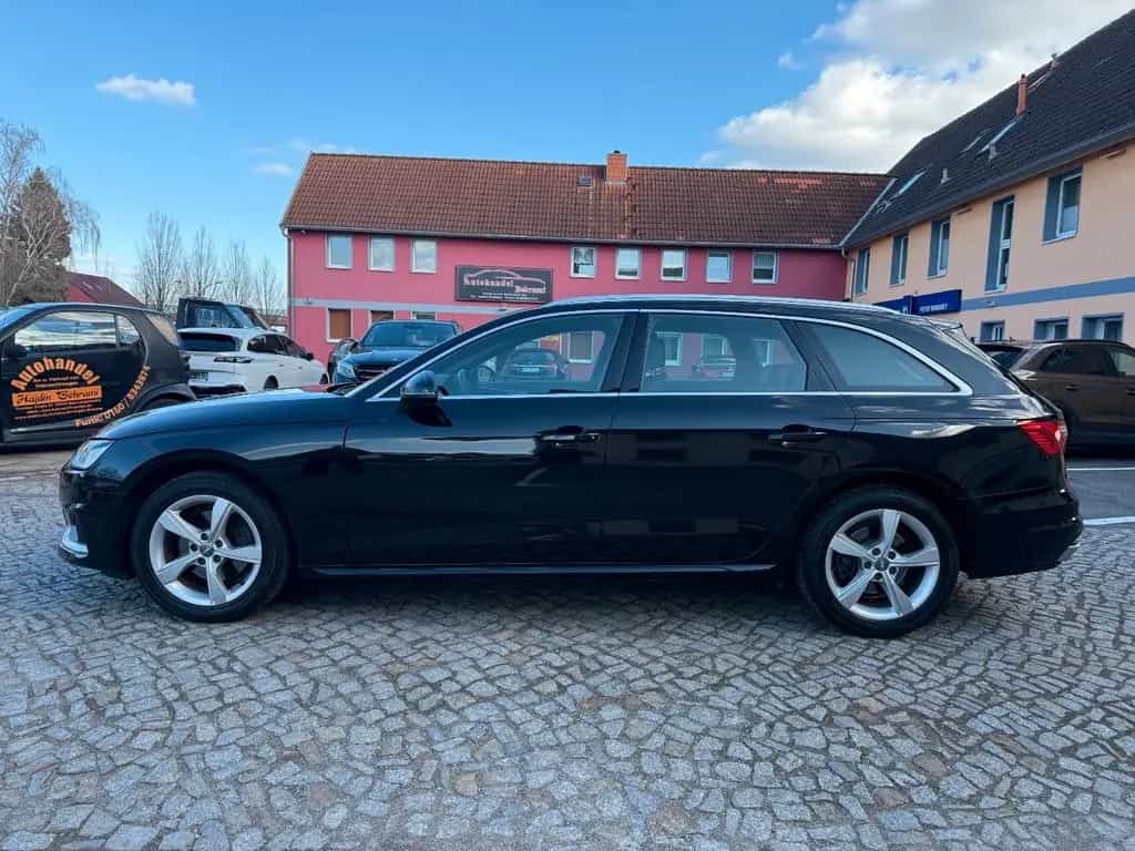 Audi A4 Avant 2.0 TDI advanced S-tronic LED MMI Navi 11/2019-photo-2