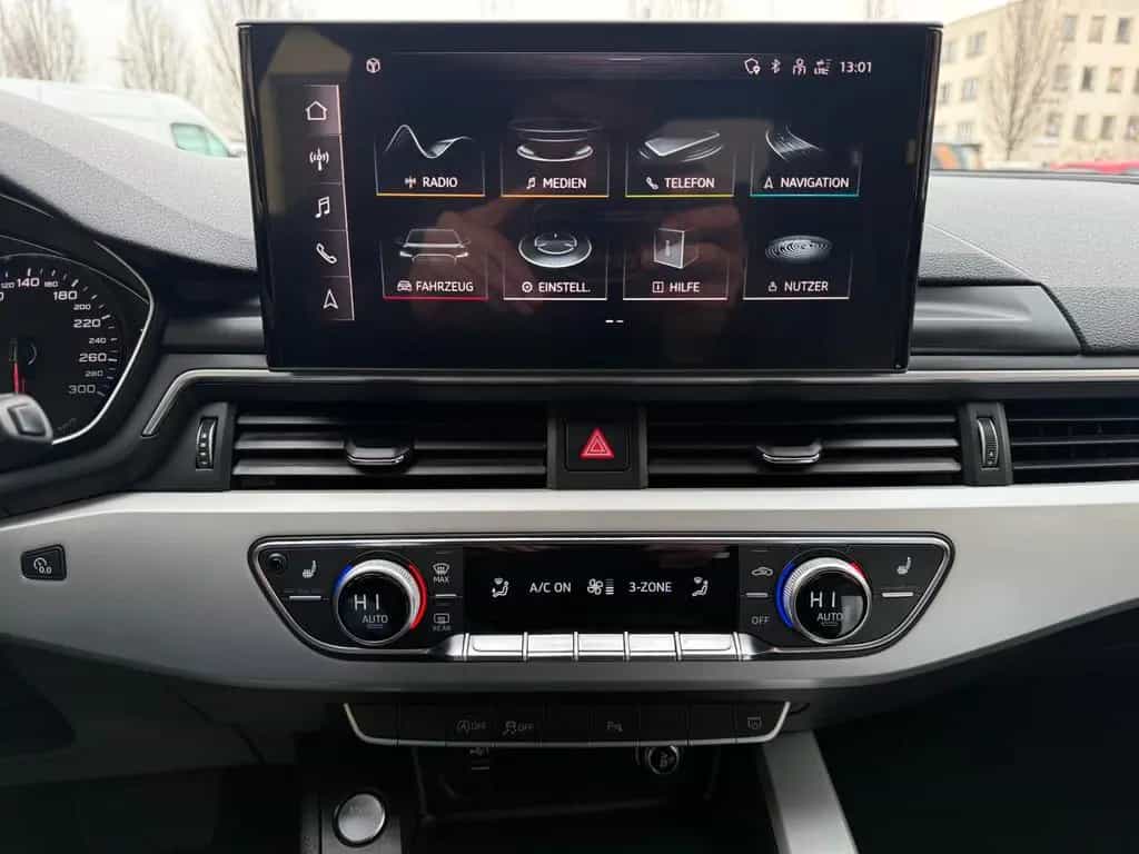 Audi A4 Avant 2.0 TDI advanced S-tronic LED MMI Navi 11/2019-photo-30