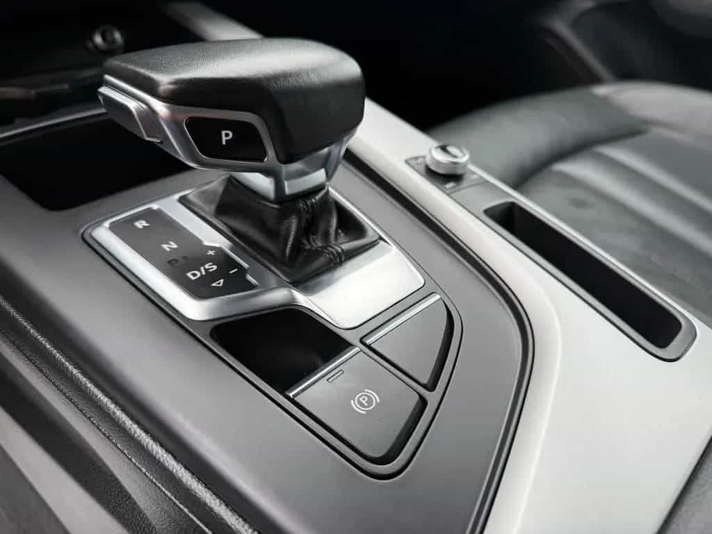 Audi A4 Avant 2.0 TDI advanced S-tronic LED MMI Navi 11/2019-photo-34