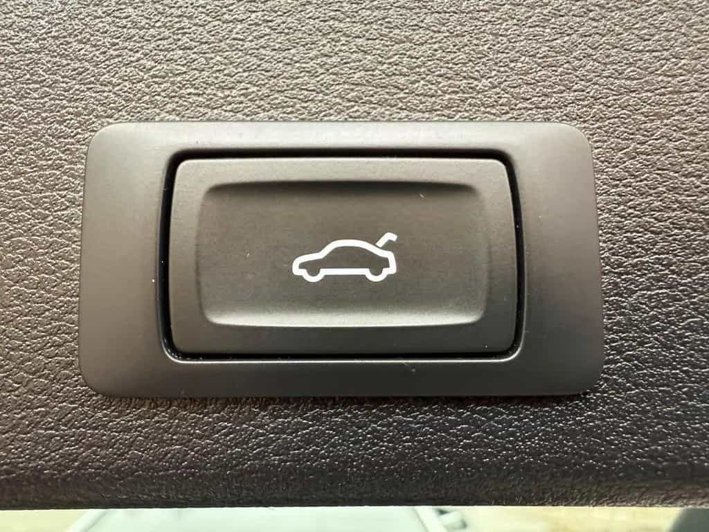 Audi A4 Avant 2.0 TDI advanced S-tronic LED MMI Navi 11/2019-photo-9