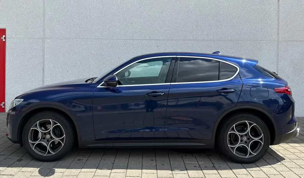 Alfa Romeo Stelvio Super Aut,Leder,Xenon,Navi,Kam,Temp,Eur6 01/2018-photo-2