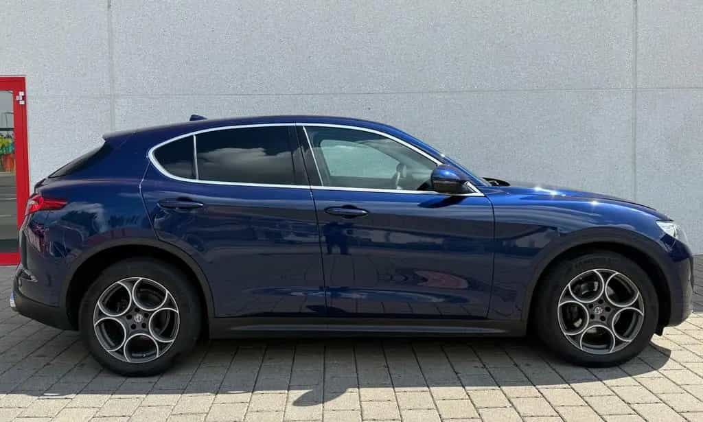 Alfa Romeo Stelvio Super Aut,Leder,Xenon,Navi,Kam,Temp,Eur6 01/2018-photo-3