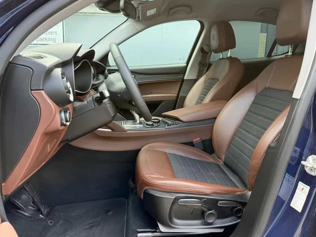 Alfa Romeo Stelvio Super Aut,Leder,Xenon,Navi,Kam,Temp,Eur6 01/2018-photo-6