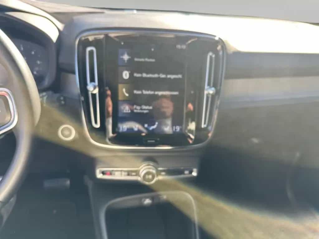Volvo XC40 D4 AWD Geartronic Nur an Händler!!! 05/2021-photo-12