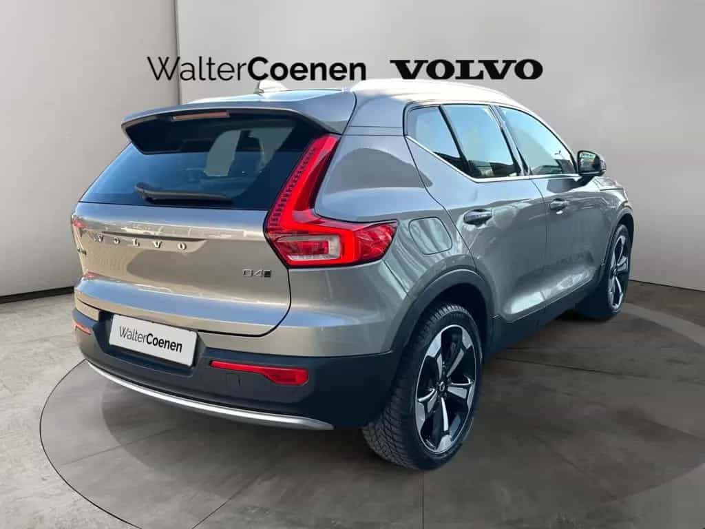 Volvo XC40 D4 AWD Geartronic Nur an Händler!!! 05/2021-photo-4