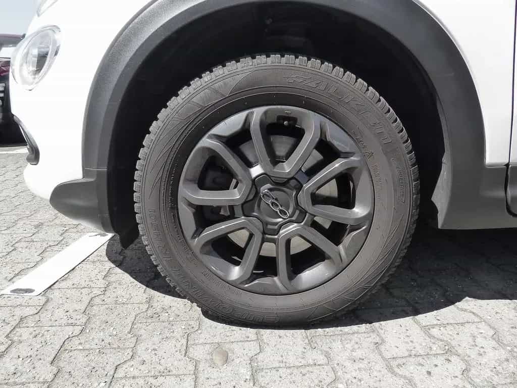 Fiat 500X Urban Look Dyn. Kurvenlicht Mehrzonenklima 08/2017-photo-2