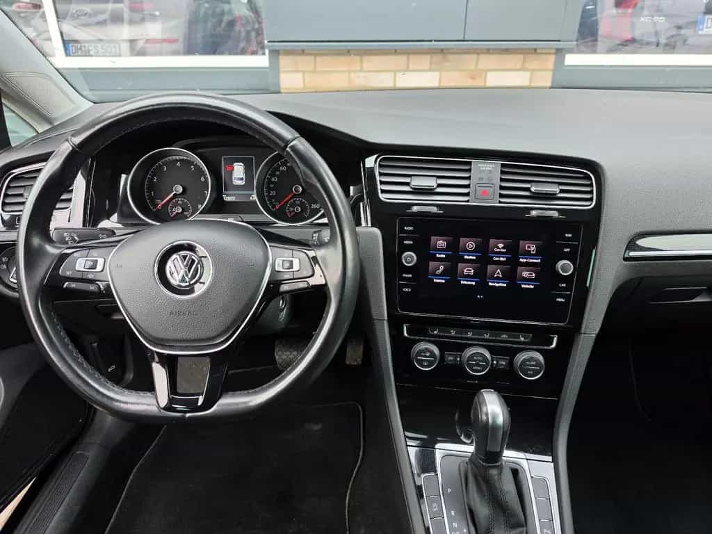 Volkswagen Golf VII 1.5 Highline TÜV Neu/Scheckh./LED/Sport 06/2020-photo-19