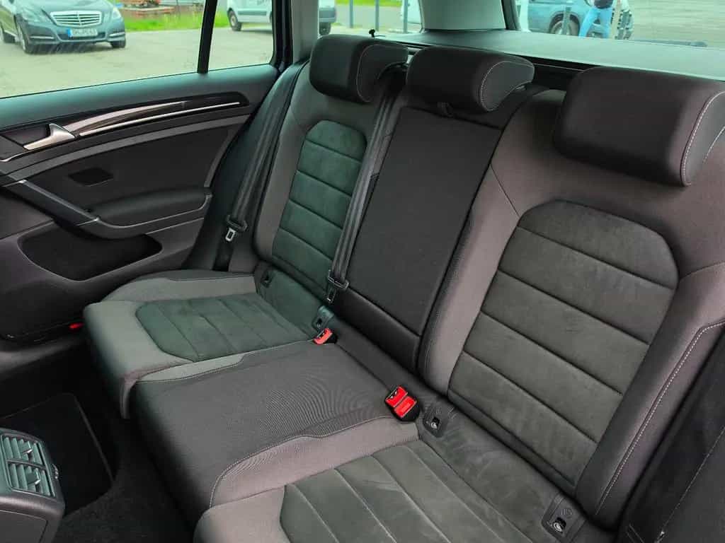 Volkswagen Golf VII 1.5 Highline TÜV Neu/Scheckh./LED/Sport 06/2020-photo-33