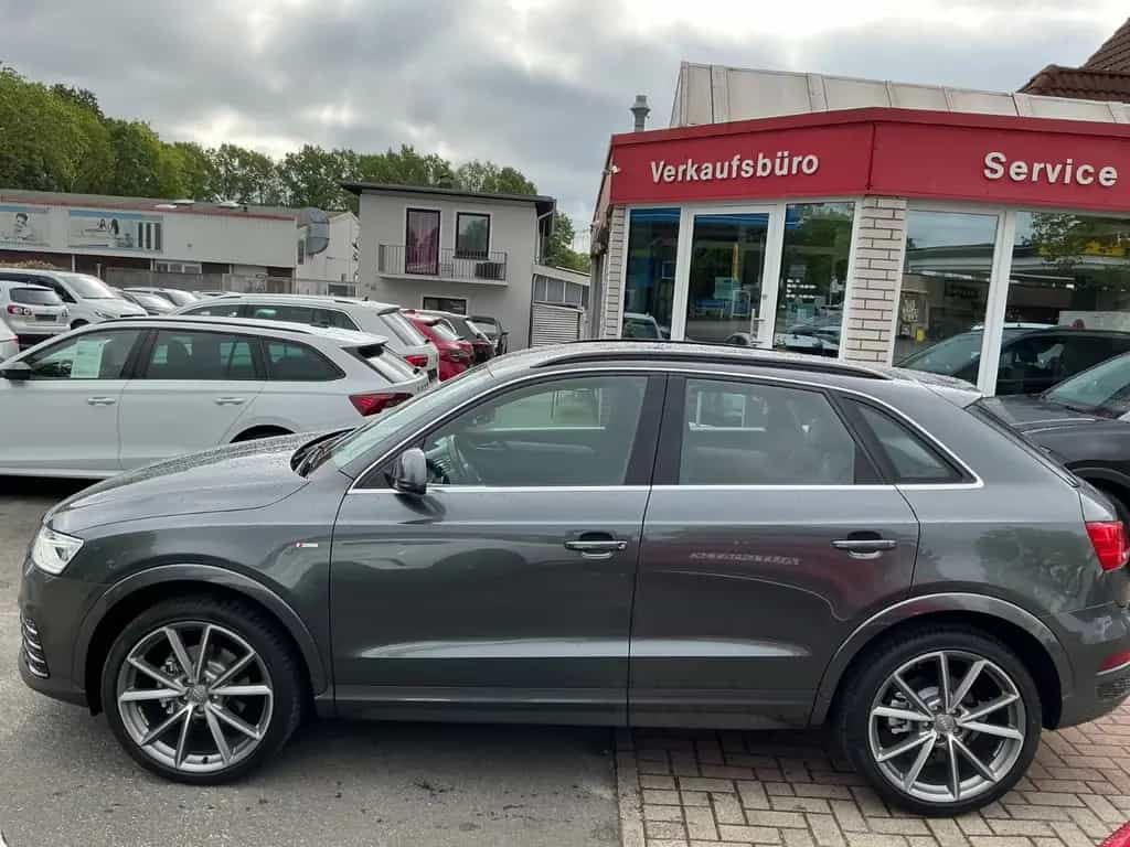 Audi Q3 Sport 2.0 TFSI S-Line SHZ BT KLIMA Xenon 11/2015-photo-1