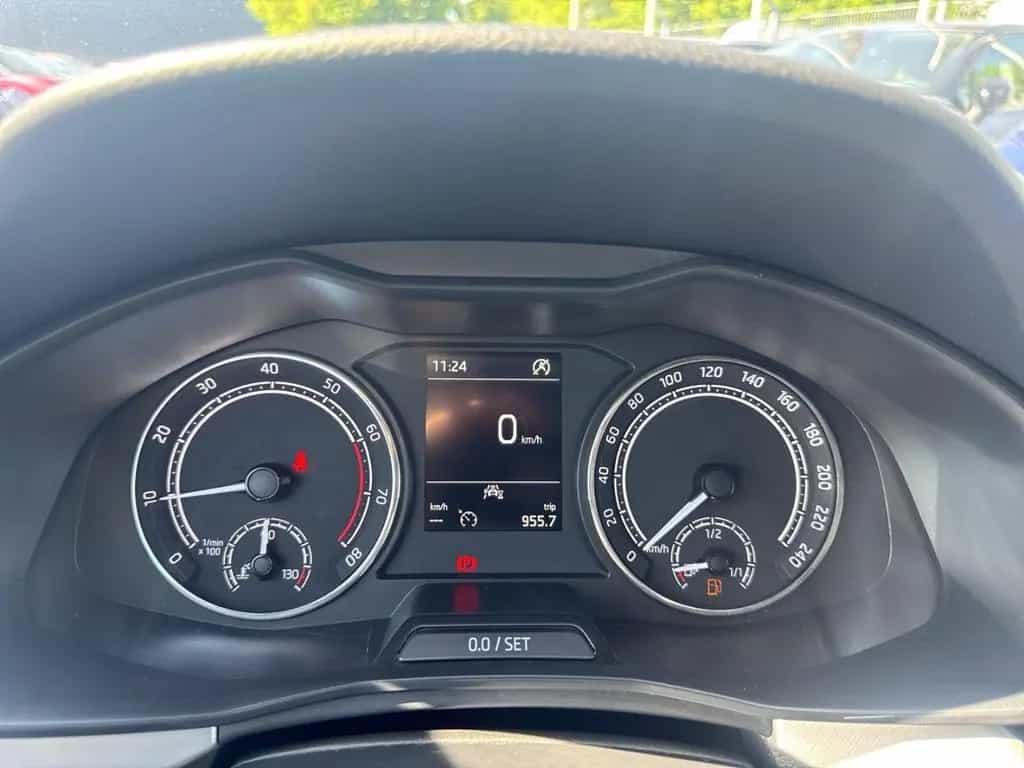 Skoda Scala Drive 125 1.0 TSI  WR Navi via Kamera 08/2020-photo-12