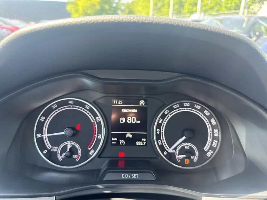 Skoda Scala Drive 125 1.0 TSI  WR Navi via Kamera 08/2020-photo-13