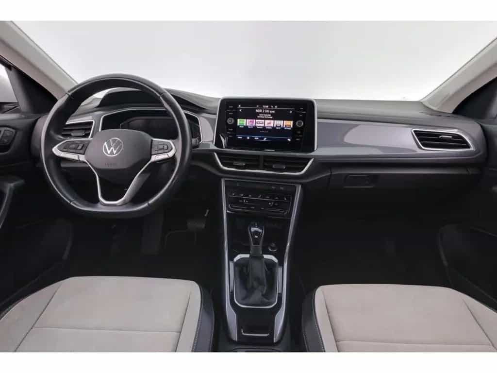 Volkswagen T-Roc 1.5TSI DSG Style+LED+CARPLAY+VIRTUAL+TEMPO 03/2022-photo-9