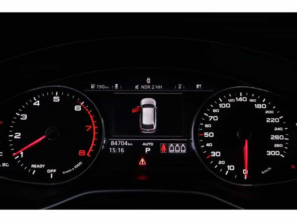 Audi A4 40TFSI Avant S-tronic design+XENON+NAVI+AHK 05/2019-photo-16