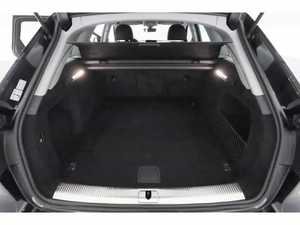 Audi A4 40TFSI Avant S-tronic design+XENON+NAVI+AHK 05/2019-photo-18