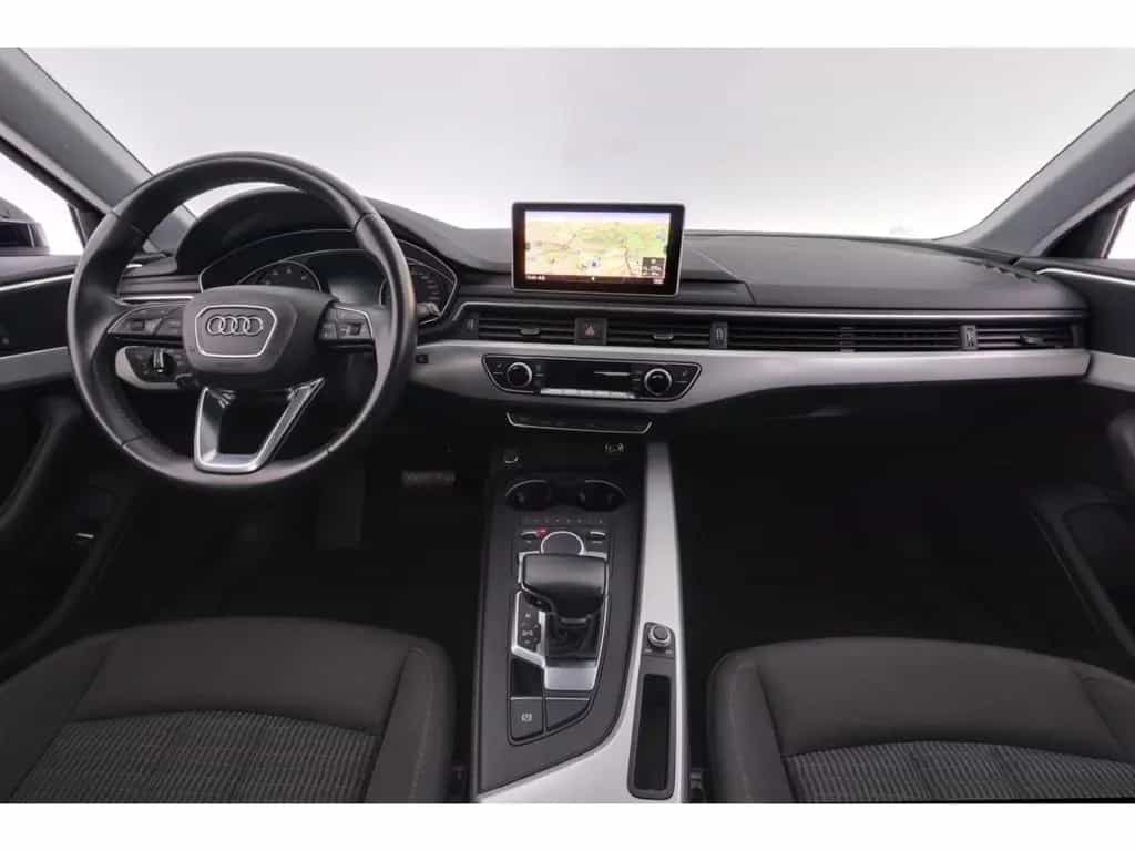 Audi A4 40TFSI Avant S-tronic design+XENON+NAVI+AHK 05/2019-photo-9