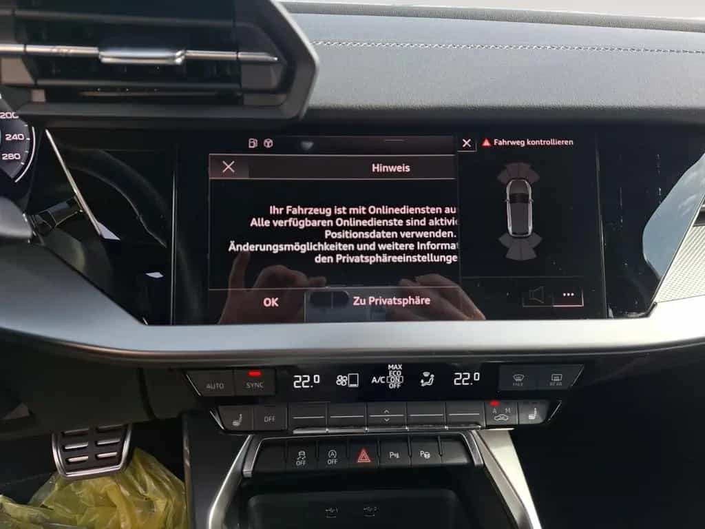 Audi A3 Sportback 35 TFSI edition one Navi Tempo SHZ 05/2021-photo-12